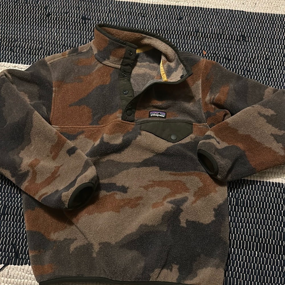 Camo Patagonia Fleece